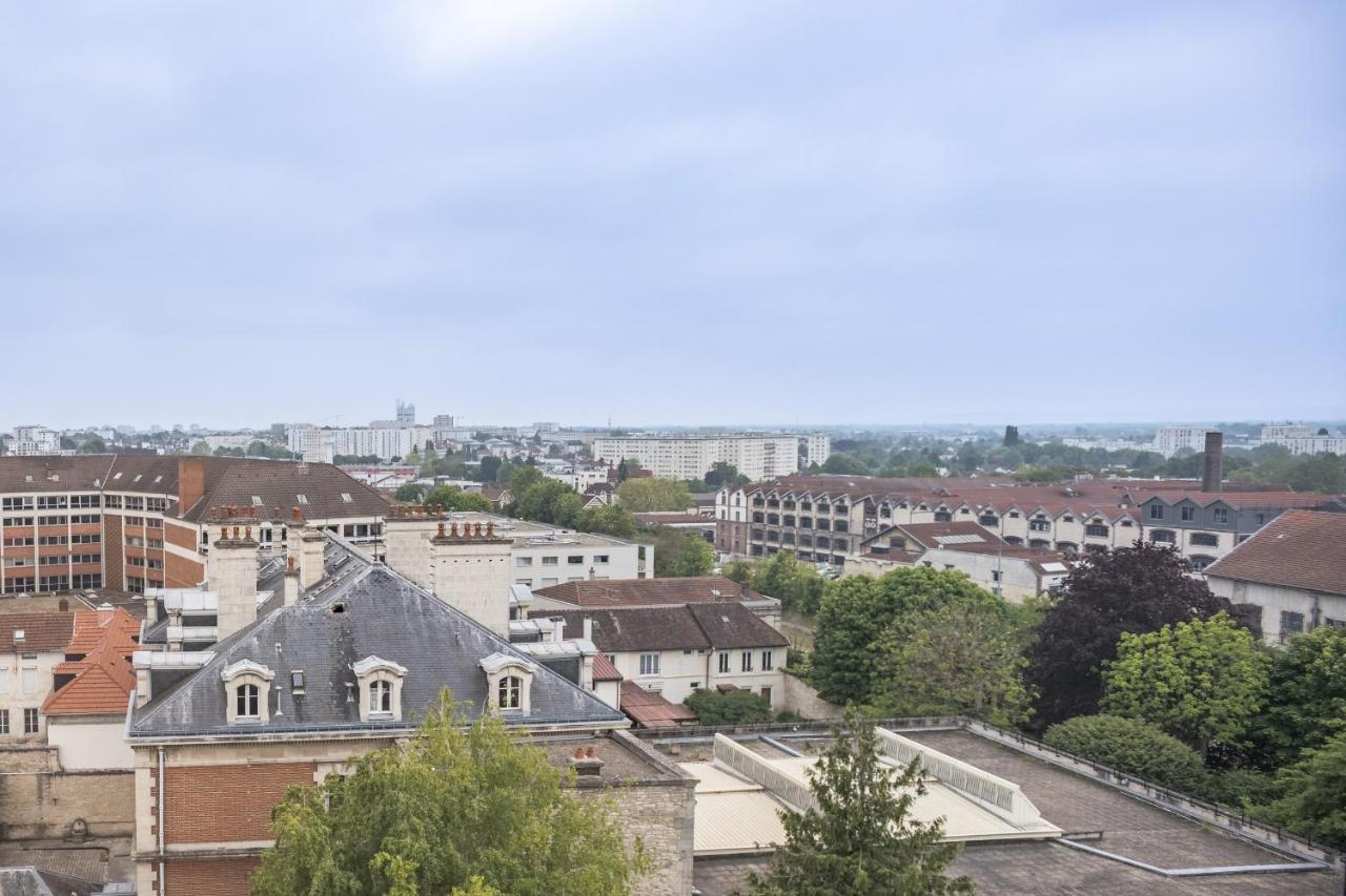 Ferienwohnung Evasion Urbaine - Vue Panoramique - Proche Gare Troyes Exterior foto